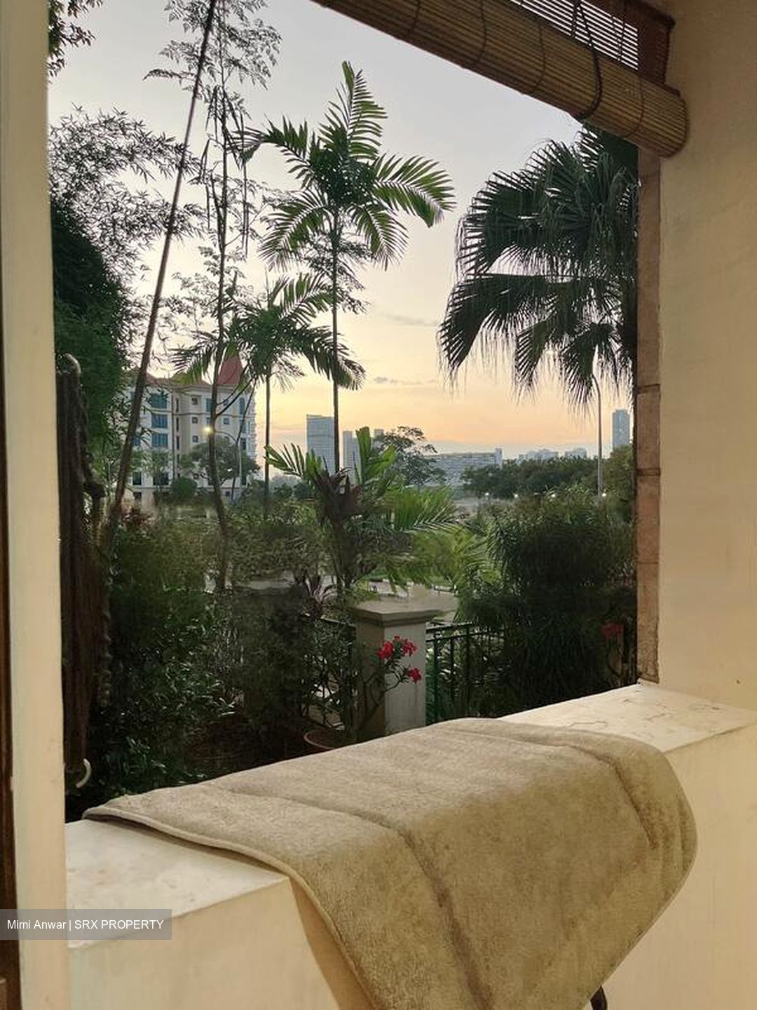Pebble Bay (D15), Condominium #439978741